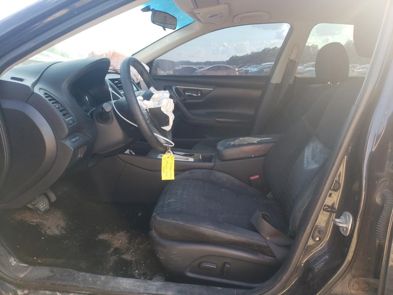 Nissan Altima 2.5 Image 2