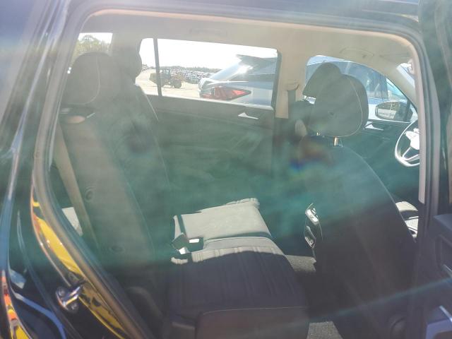 Volkswagen Tiguan S Image 9