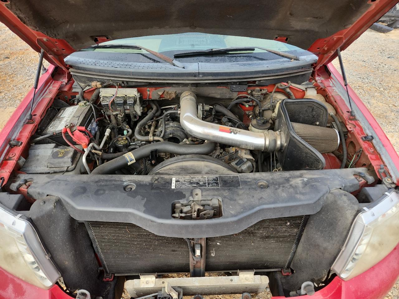 Ford F-150 Supercrew Image 11