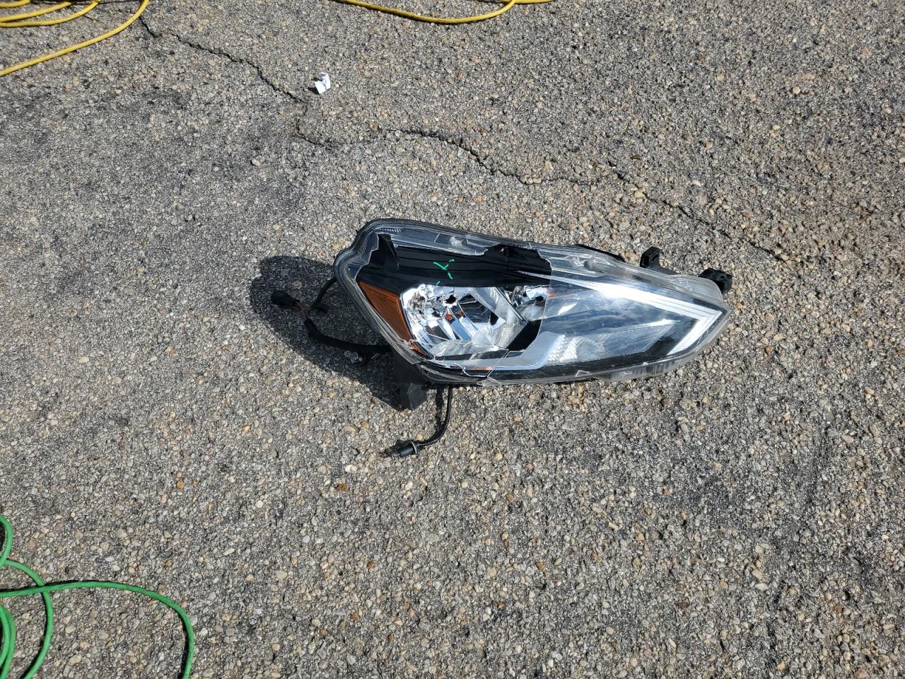 Nissan Sentra S Image 11