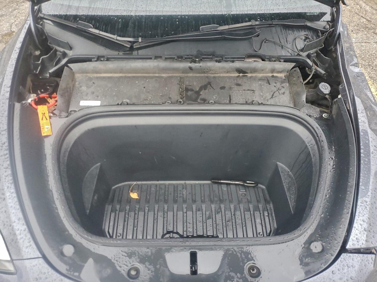 Tesla Model Y Image 10