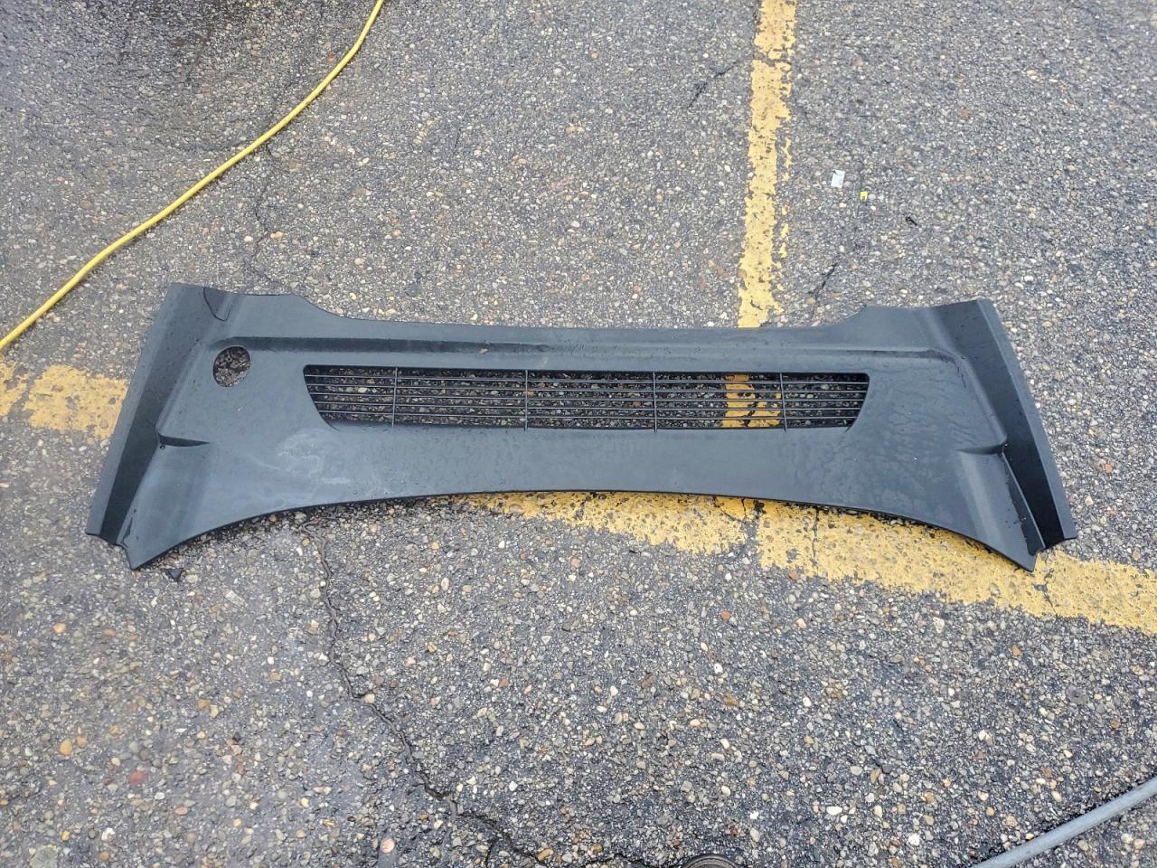 Tesla Model Y Image 8