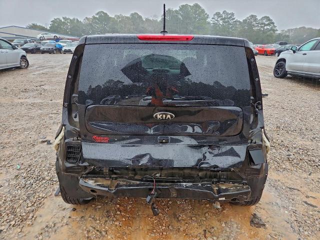 Kia Soul + Image 10