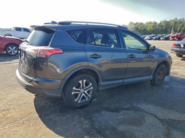 Toyota RAV4 Le Image 2