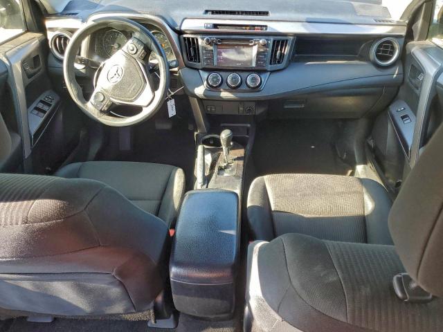 Toyota RAV4 Le Image 3