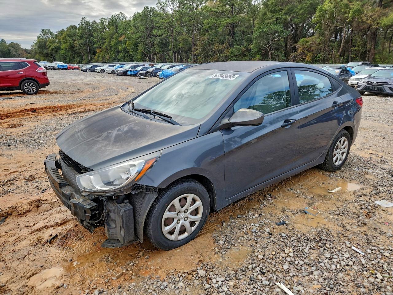 Hyundai ACCENT Gls Image 1