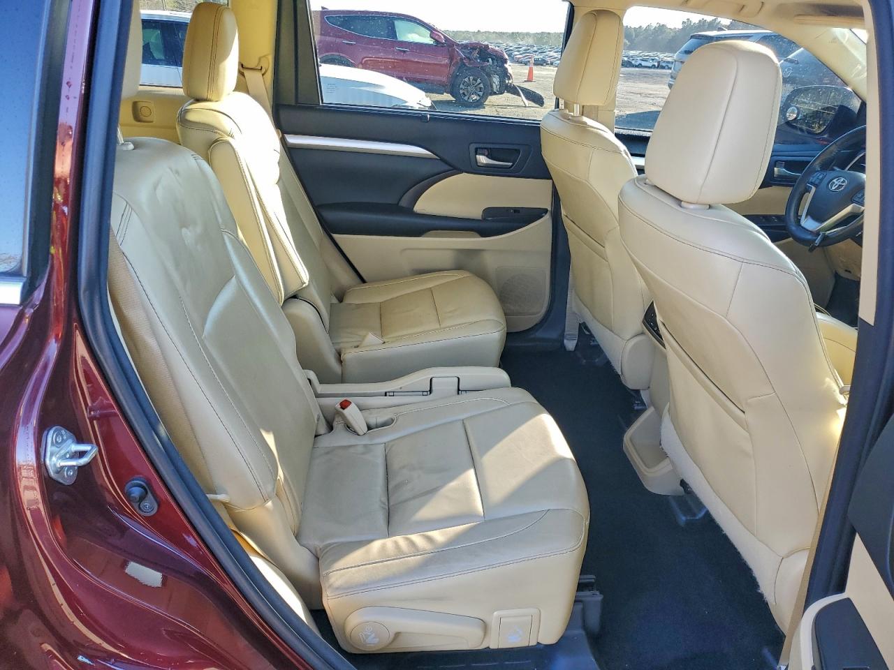 Toyota Highlander Xle Image 4