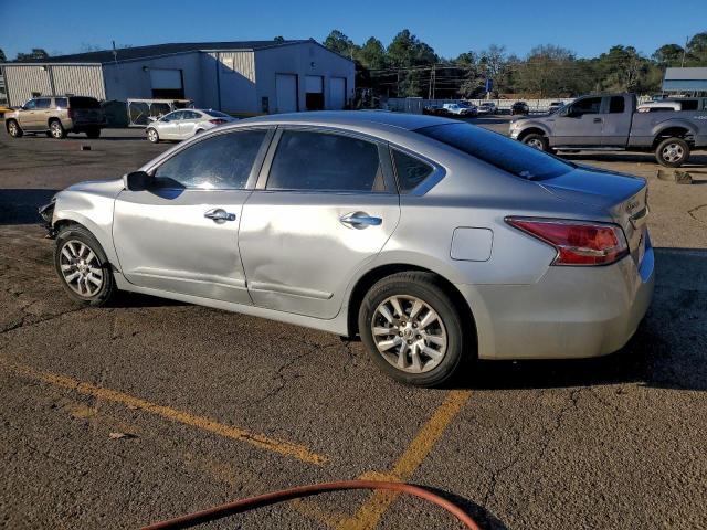 Nissan Altima 2.5 Image 2