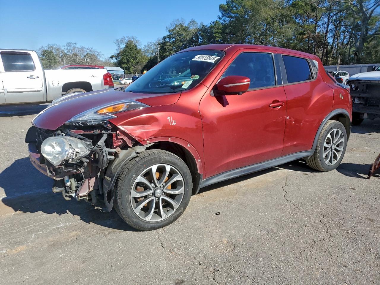 Nissan JUKE S Image 1