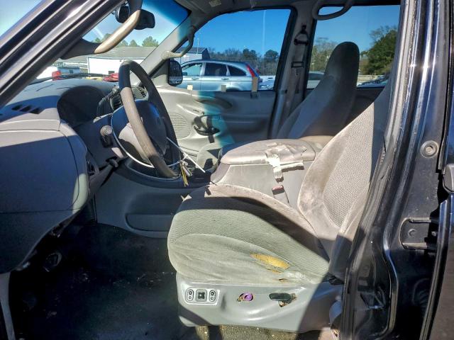 Ford Expedition Xlt Image 8