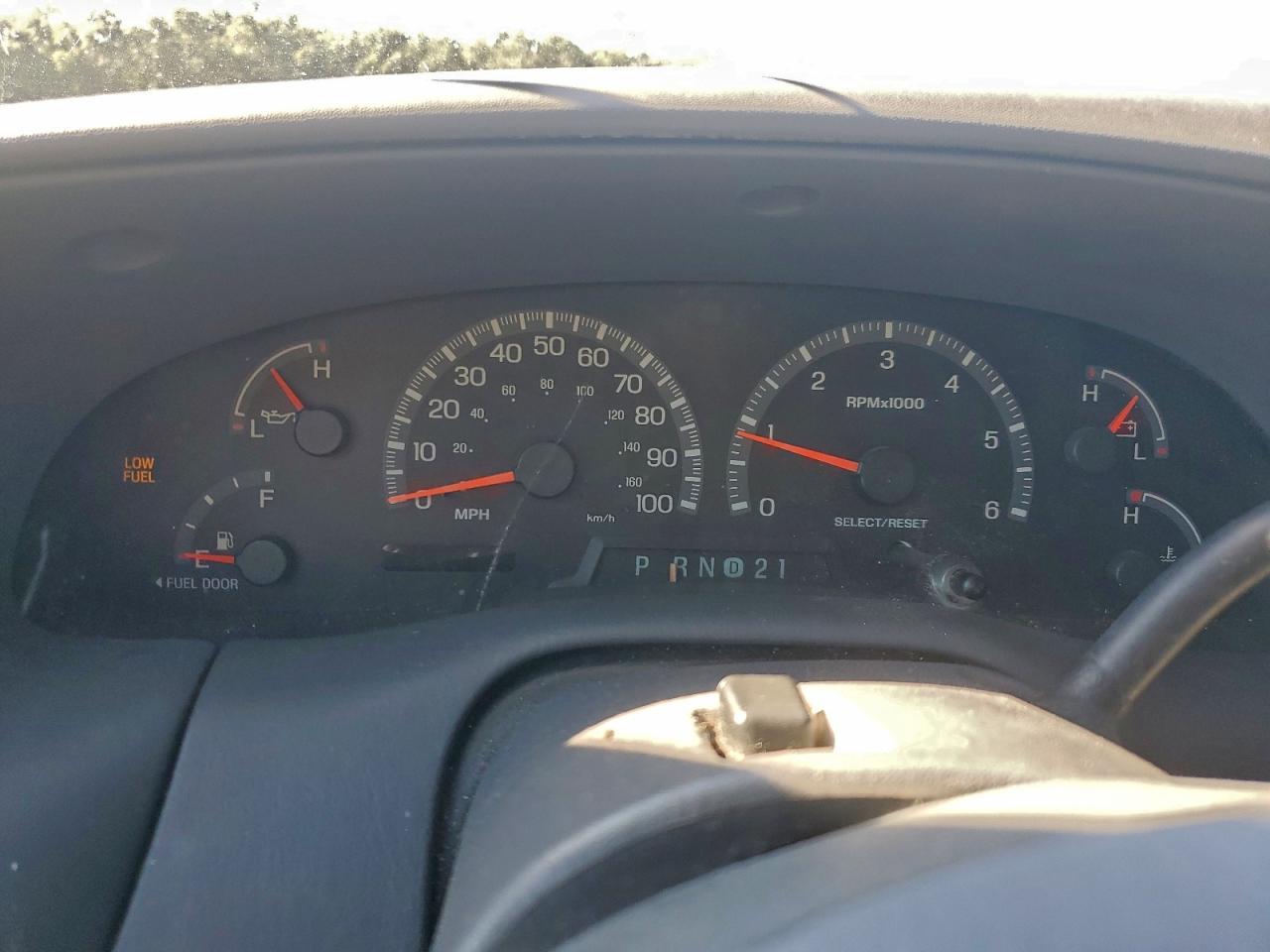 Ford Expedition Xlt Image 9