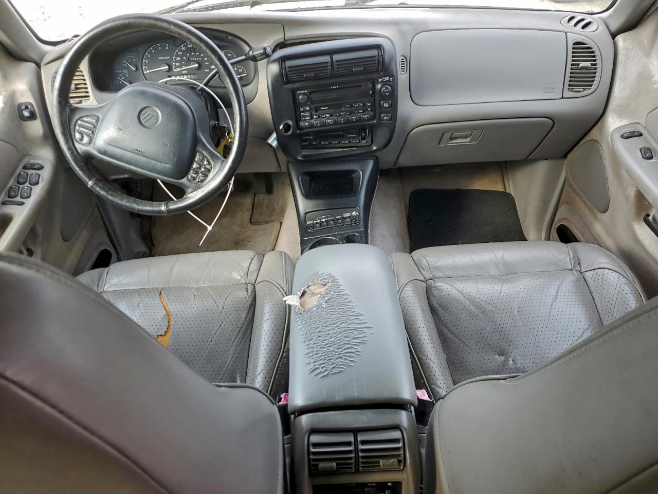 Mercury Mountainer Image 6