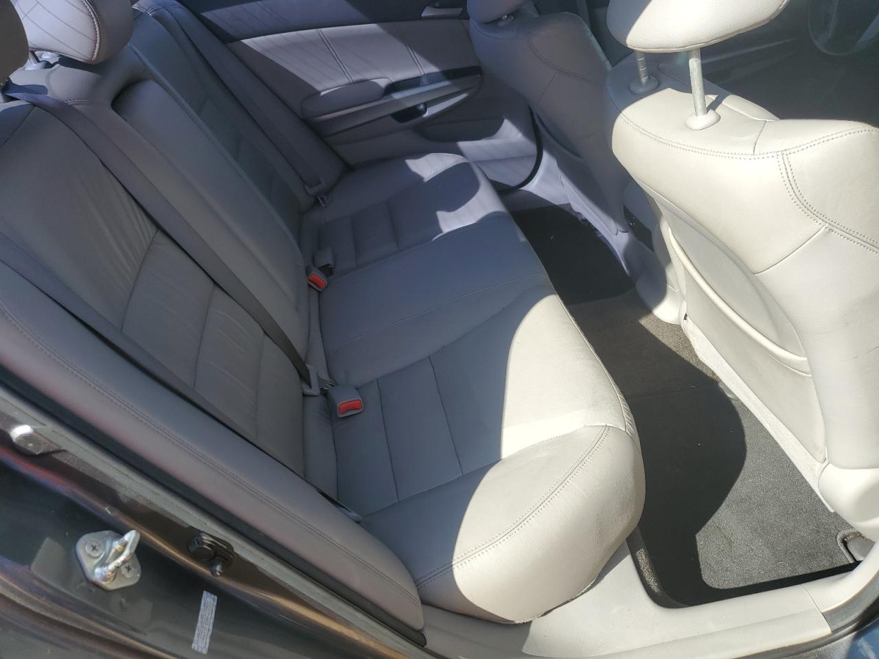 Honda Accord Exl Image 9