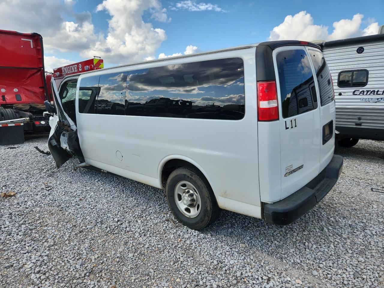 Chevrolet Express Ls Image 4