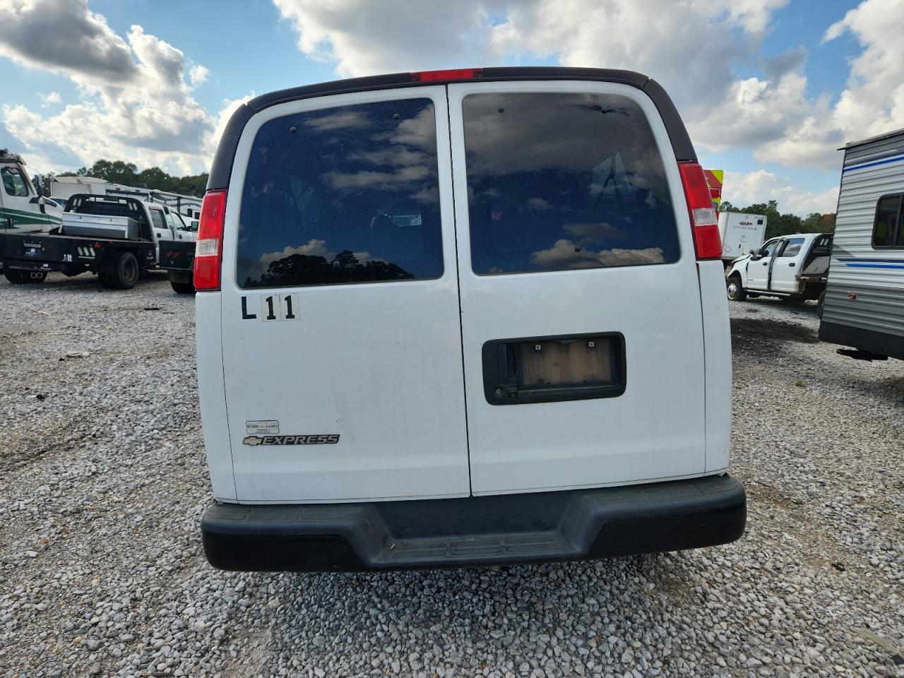 Chevrolet Express Ls Image 5
