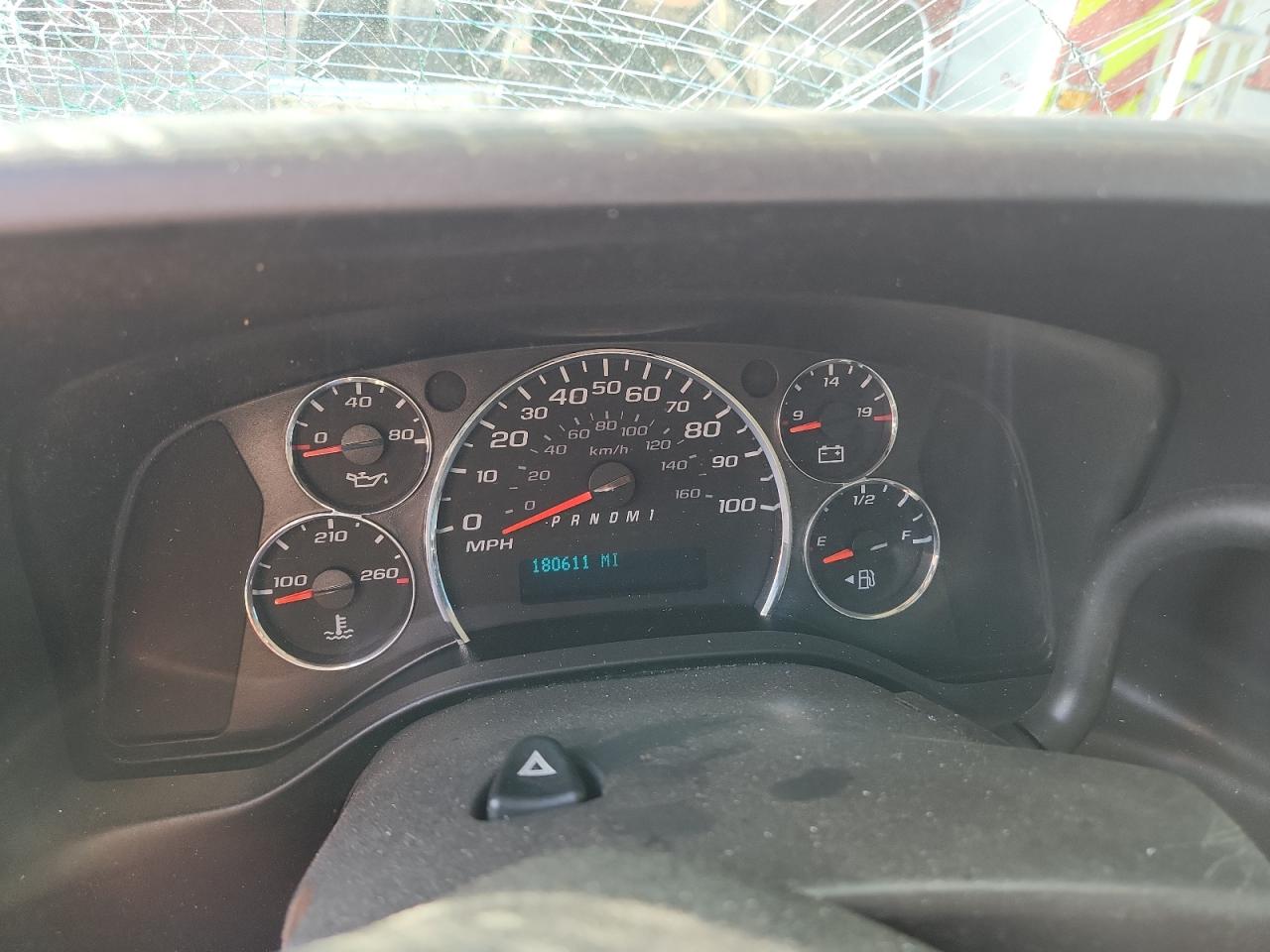 Chevrolet Express Ls Image 9