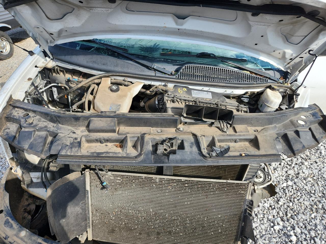 Chevrolet Express Ls Image 10