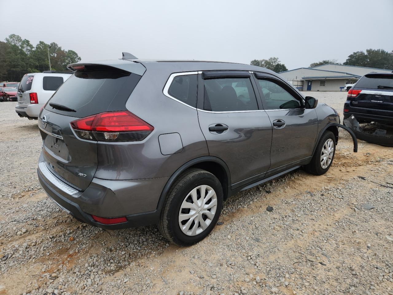 Nissan Rogue Sv Image 12