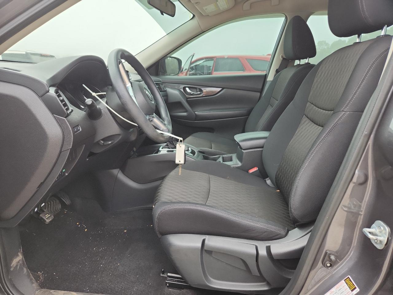 Nissan Rogue Sv Image 3