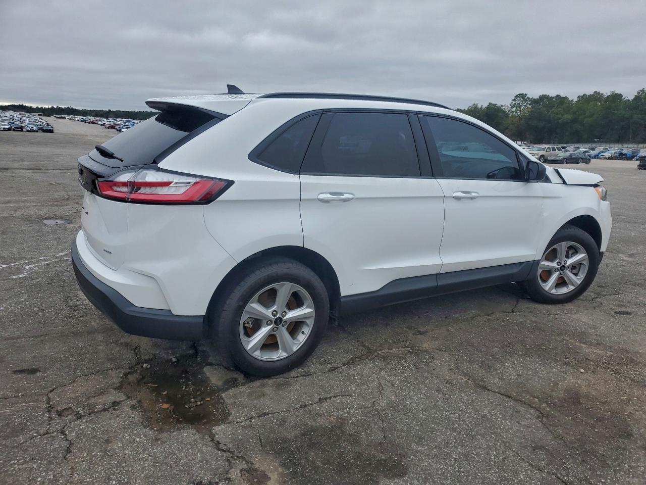 Ford Edge Se Image 12