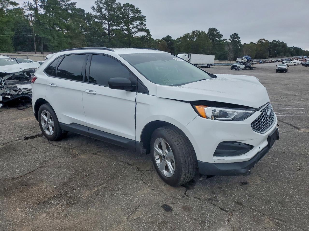 Ford Edge Se Image 8