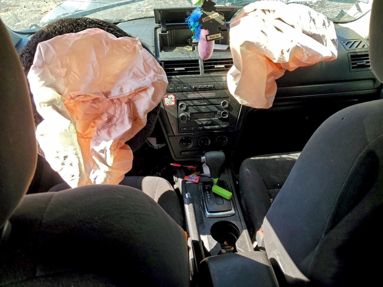 Ford Fusion Se Image 10