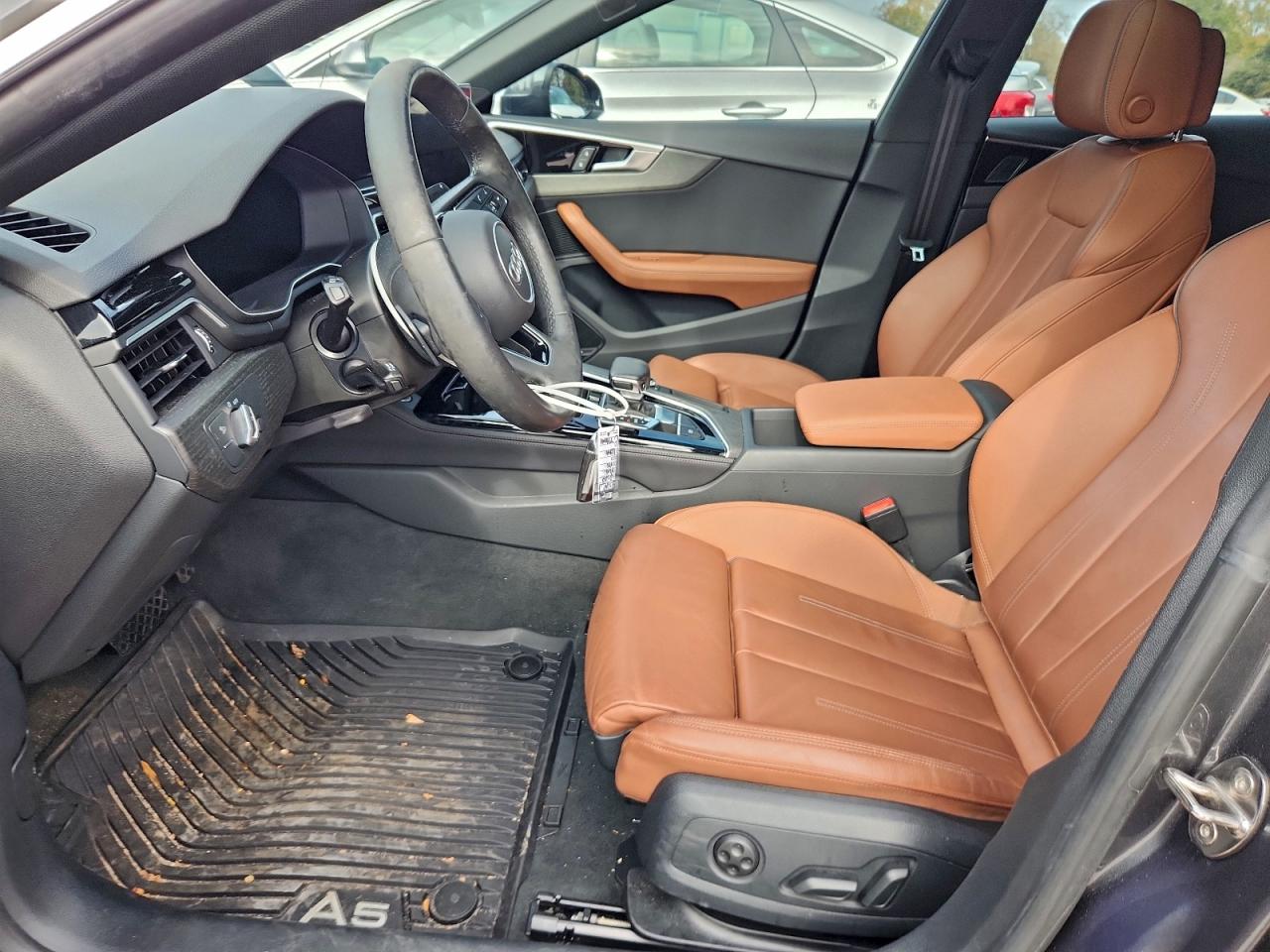 Audi A5 Premium Plus 45 Image 8