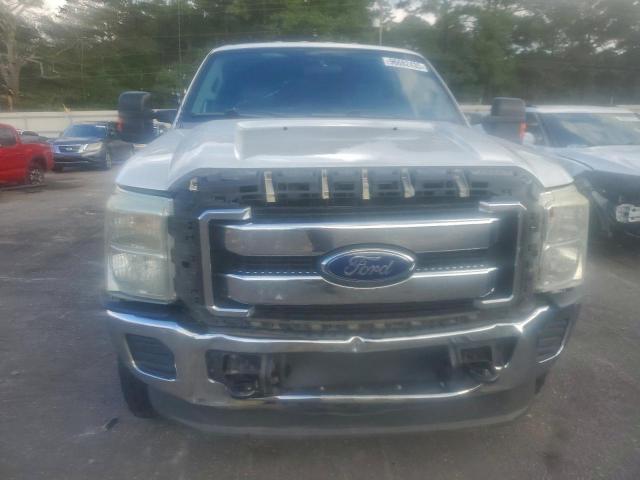 Ford F-250 Super Duty Image 12