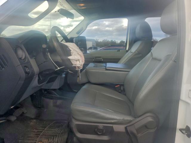 Ford F-250 Super Duty Image 2