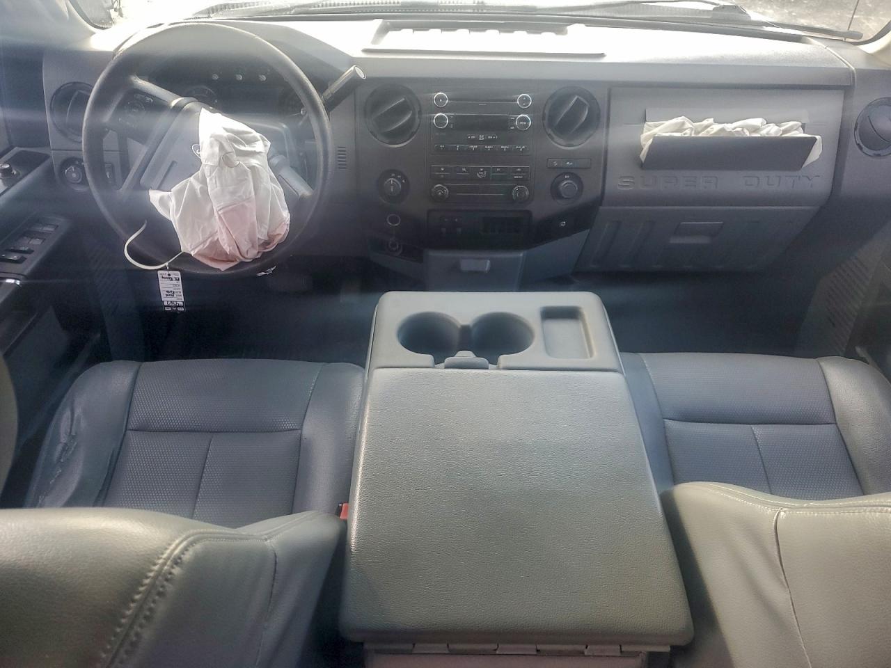 Ford F-250 Super Duty Image 3