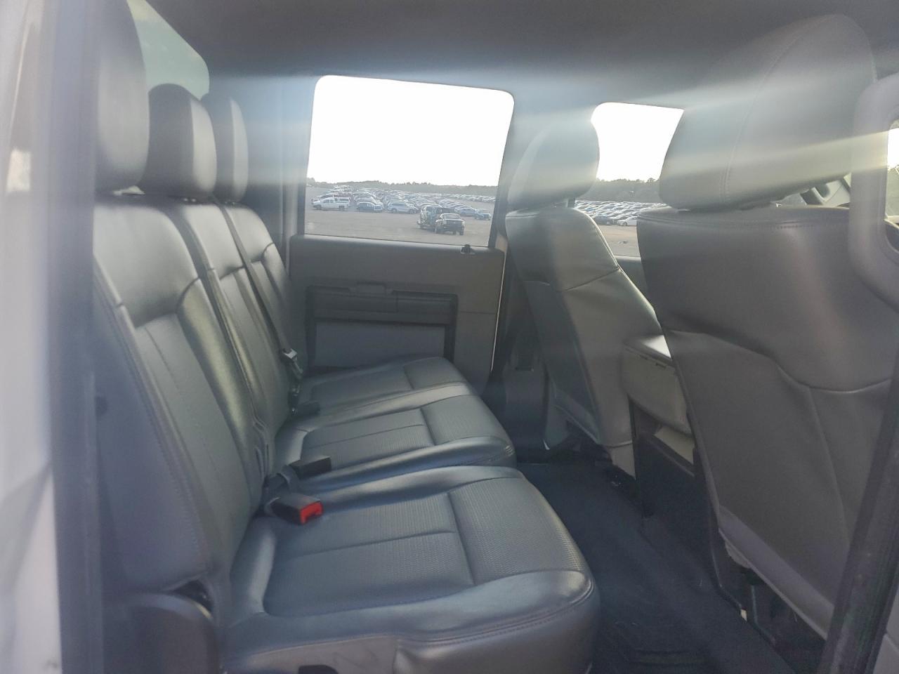 Ford F-250 Super Duty Image 8