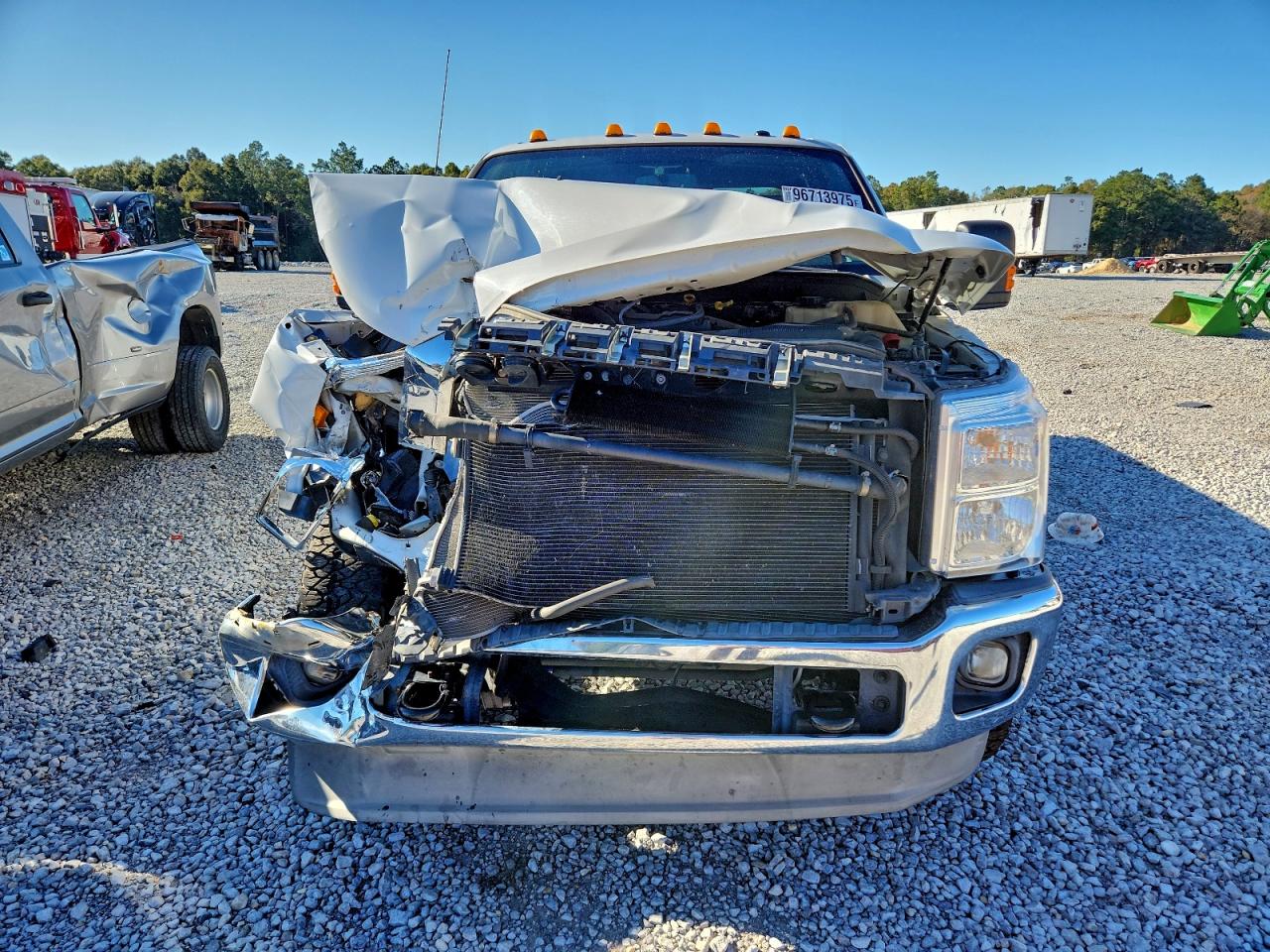 Ford F-350 Super Duty Image 3