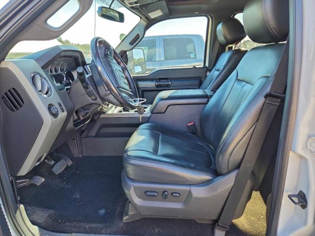 Ford F-350 Super Duty Image 7