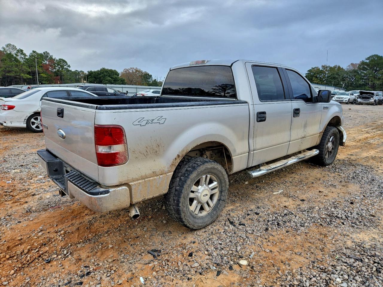 Ford F-150 Supercrew Image 6