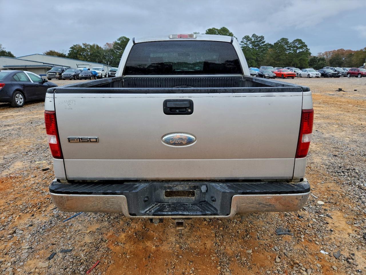 Ford F-150 Supercrew Image 5