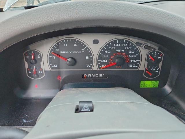 Ford F-150 Supercrew Image 7