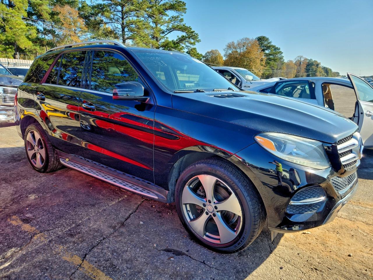 Mercedes-Benz GLE 350 Image 4