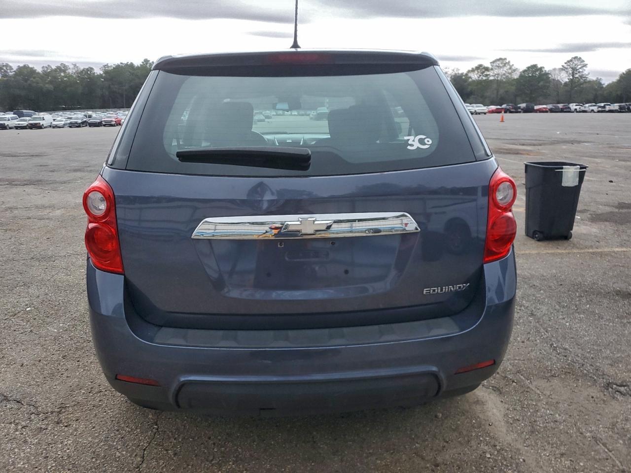 Chevrolet Equinox Ls Image 8