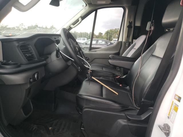 Ford Transit T-250 Image 8