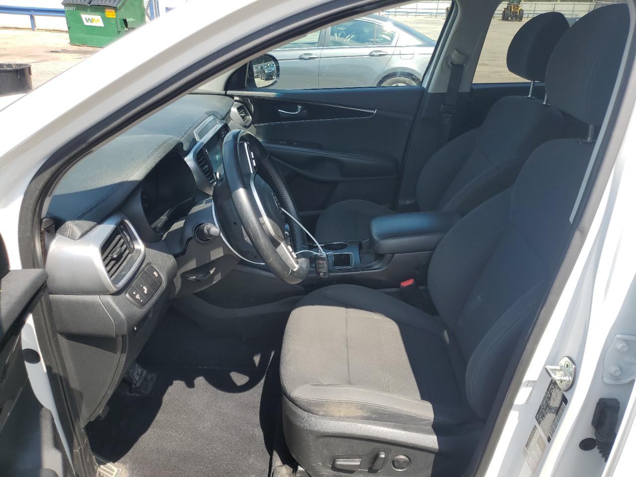 Kia Sorento S Image 7