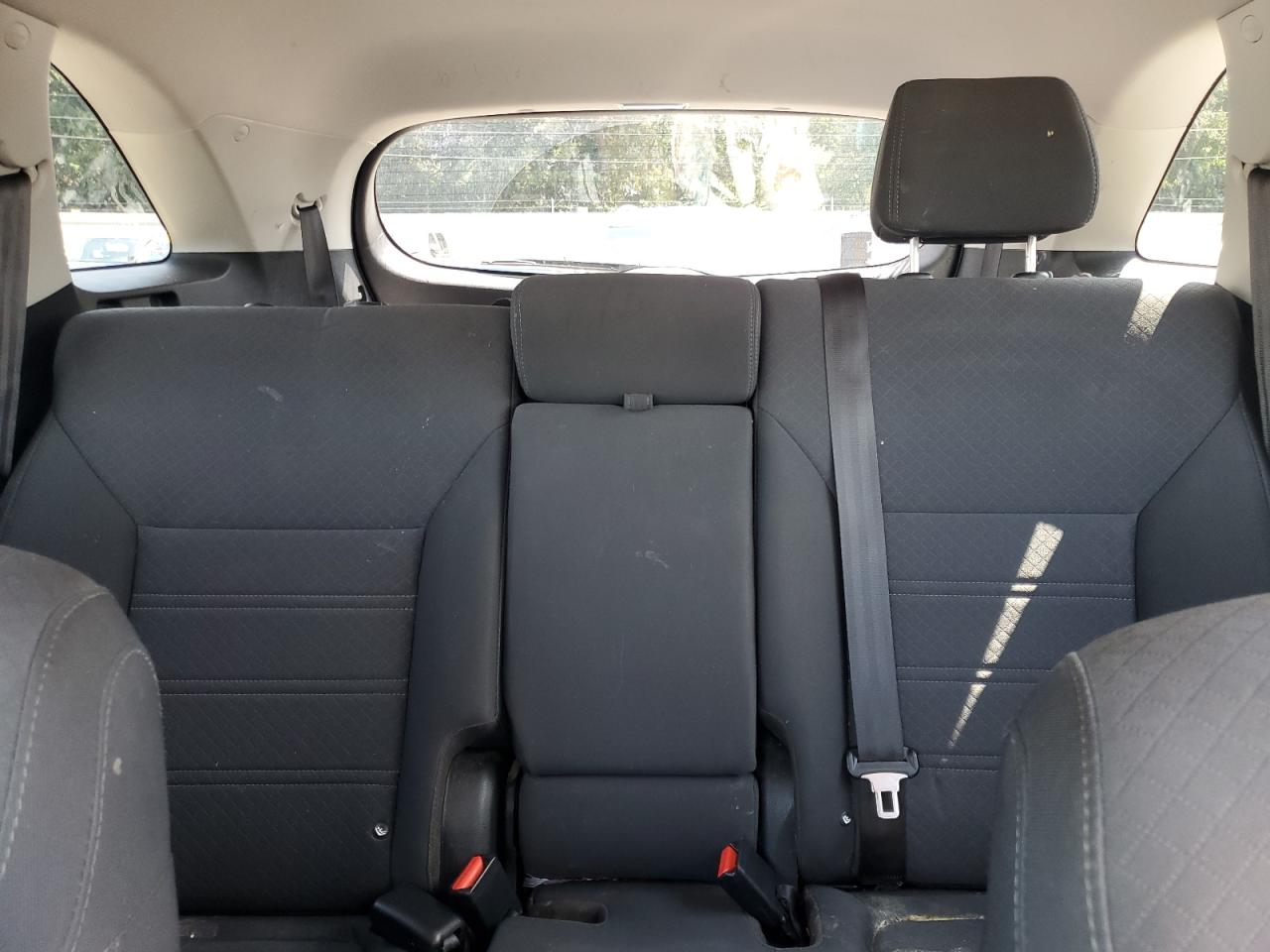 Kia Sorento S Image 3