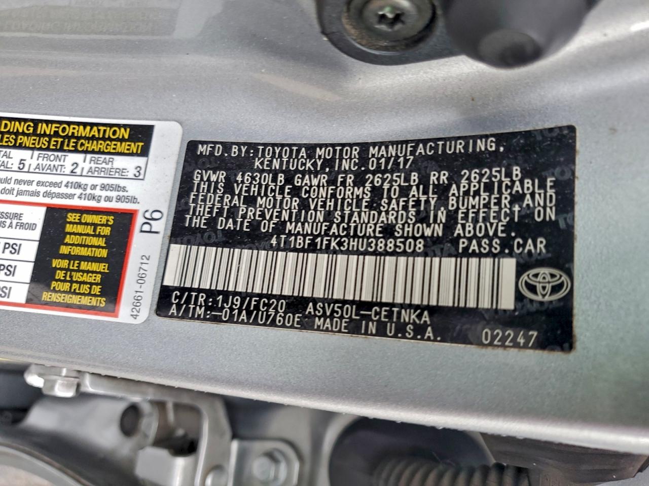 Toyota Camry Le Image 5