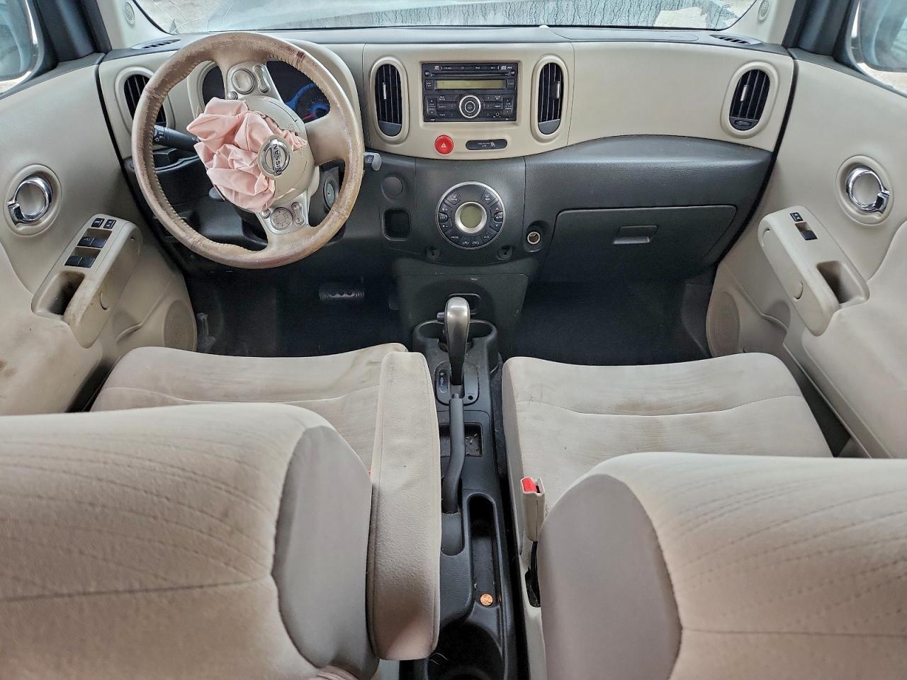 Nissan cube Base Image 4