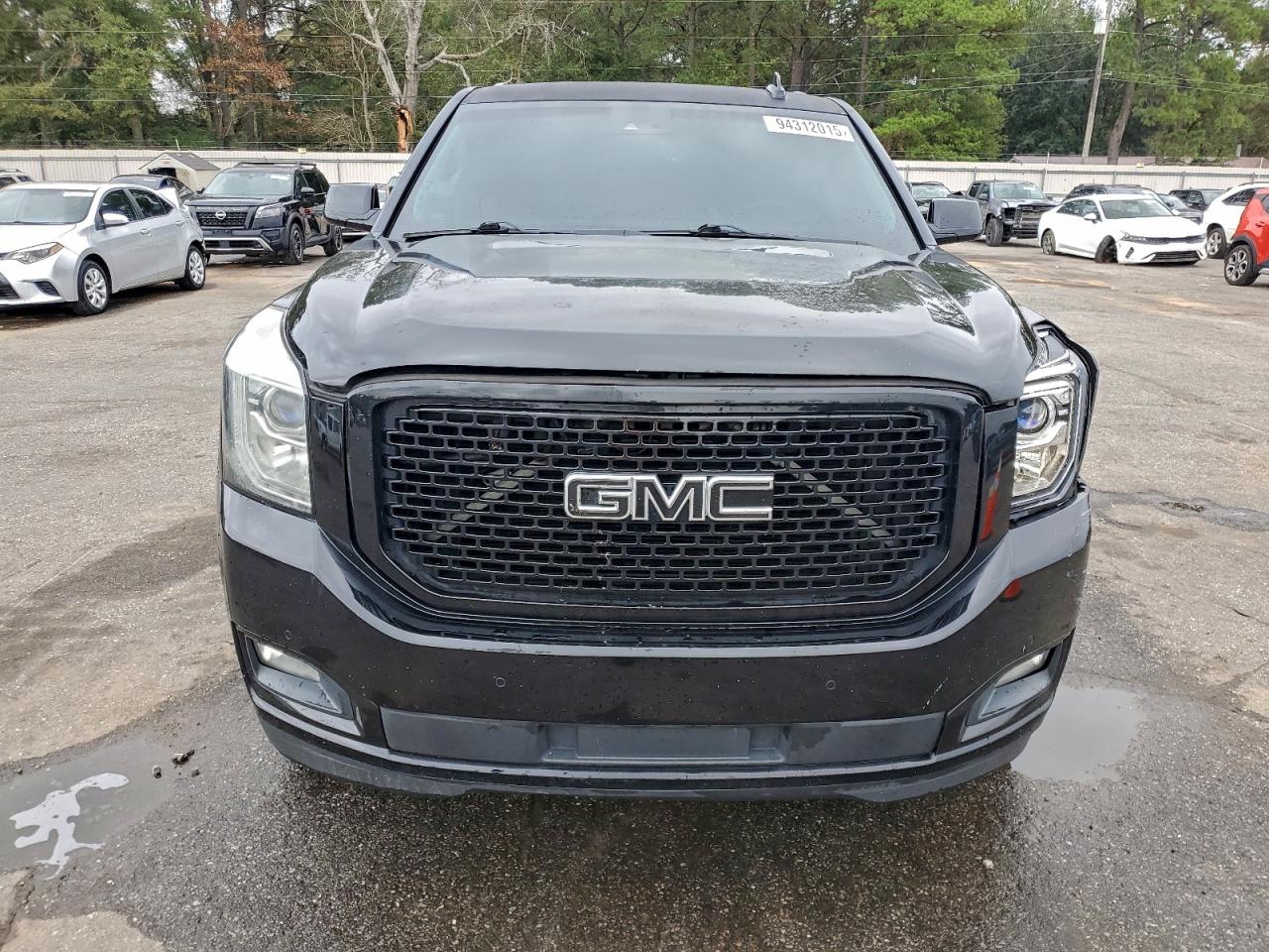 GMC Yukon Slt Image 4