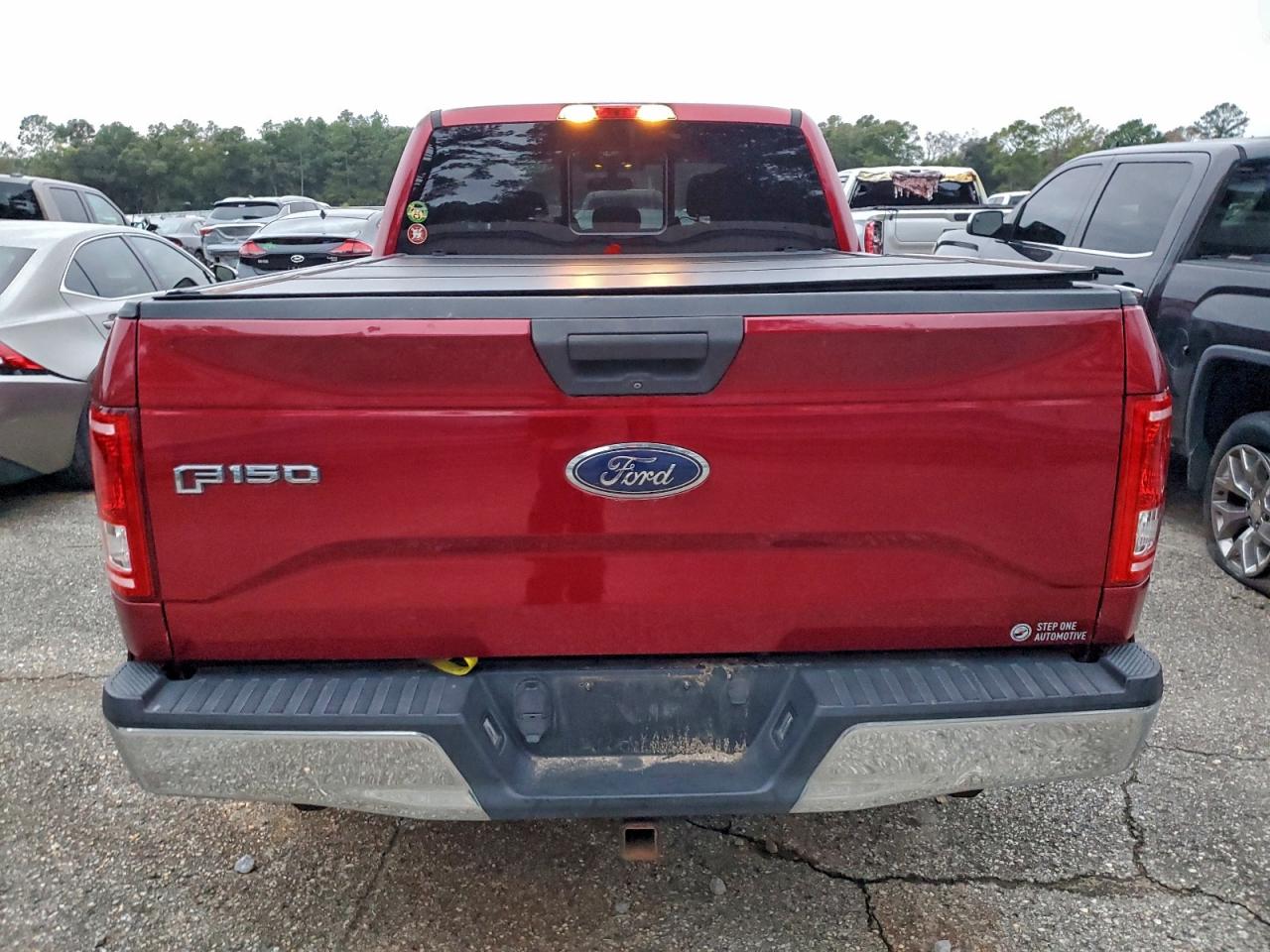 Ford F-150 Supercrew Image 5
