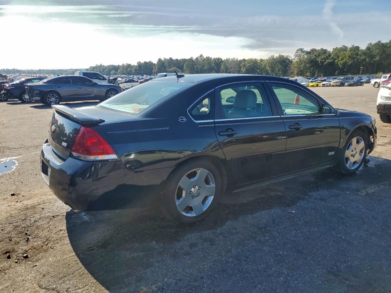 Chevrolet Impala Ss Image 2