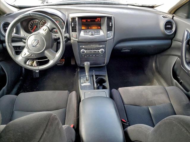 Nissan Maxima S Image 8