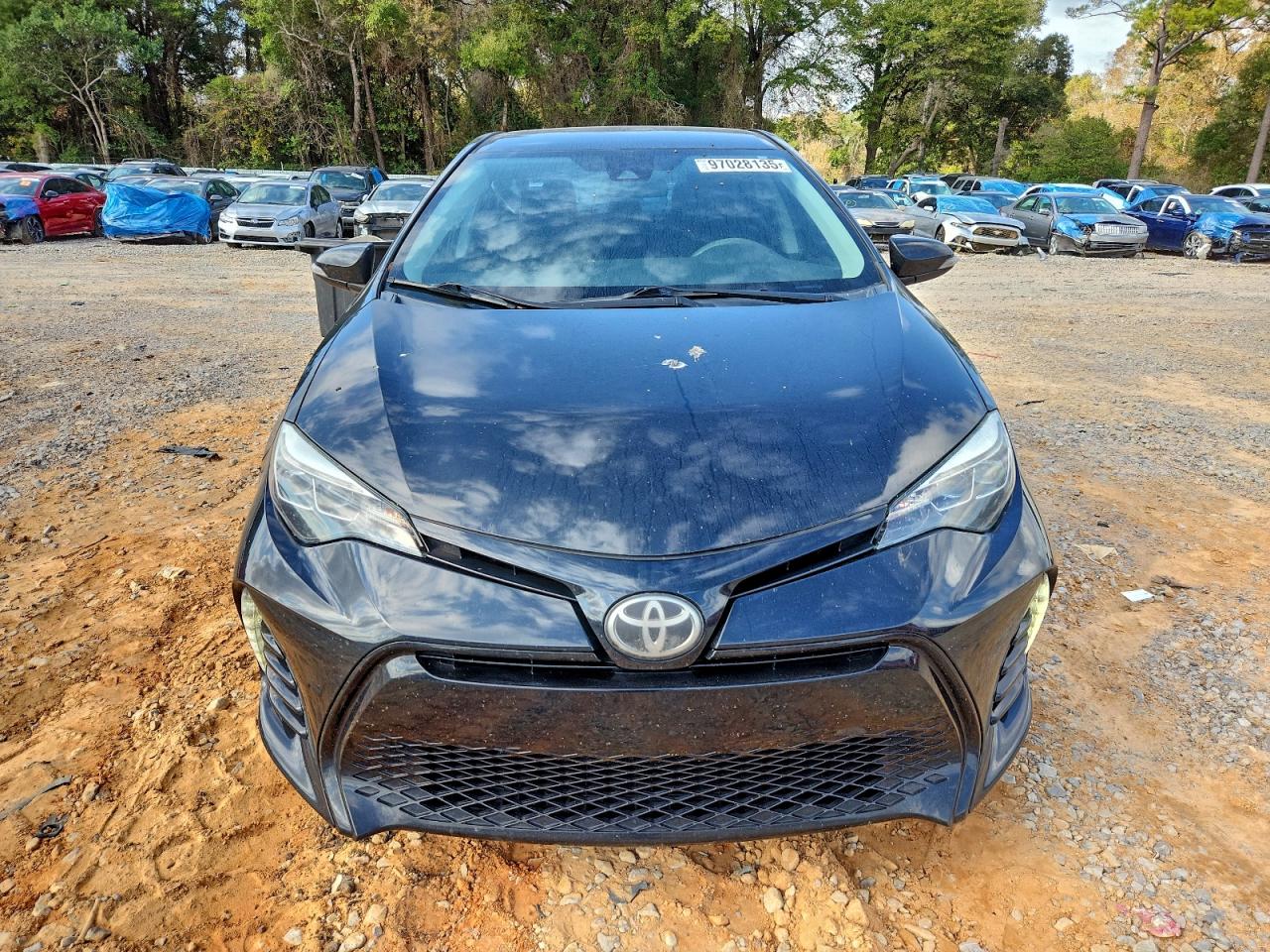 Toyota Corolla L Image 3