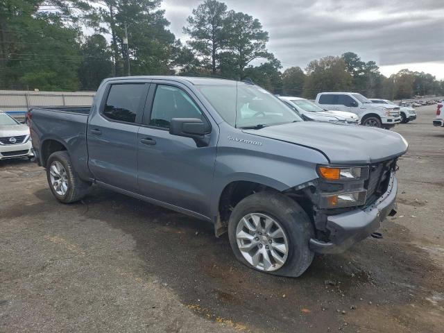 Chevrolet Silverado C1500 Custom Image 6