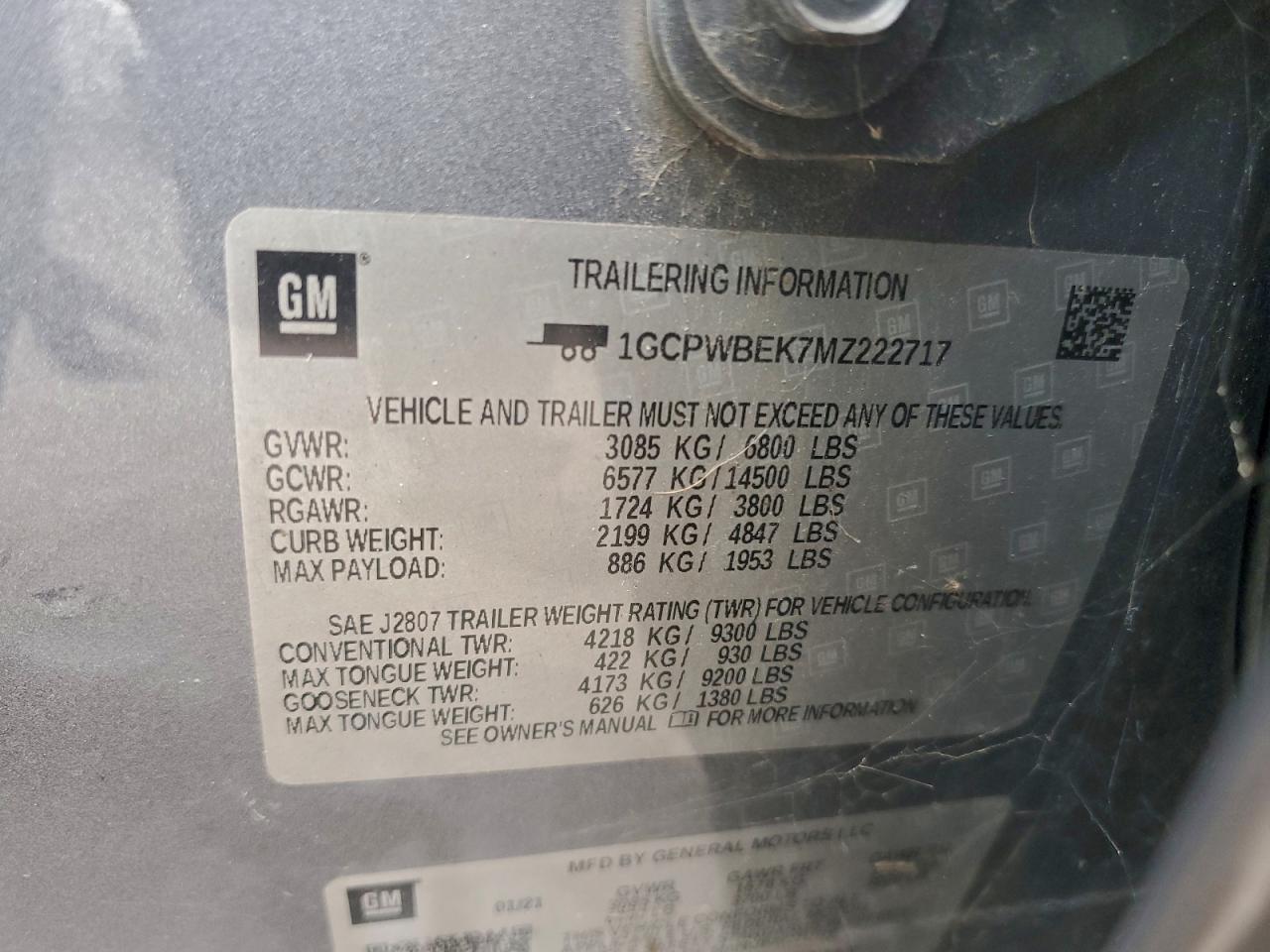 Chevrolet Silverado C1500 Custom Image 8